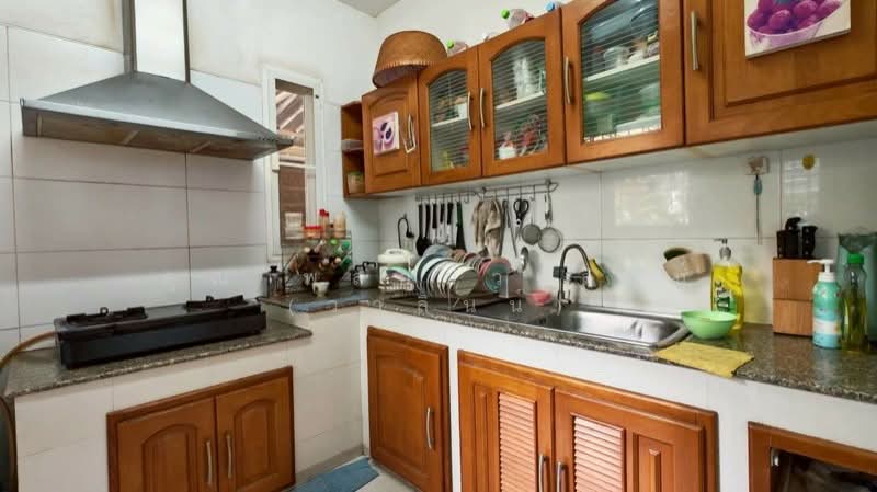 Laddarom Ratchapruek Rattanathibet 2, Nonthaburi, 99 Moo 1 Om Kret, Om Kret, Pak Kret, Nonthaburi, 5 Bedrooms, 550 sqm, Single Detached House For Sale, by คุณ พลอยวาลินน์ (วาลินน์), 500196713 - DDproperty.com