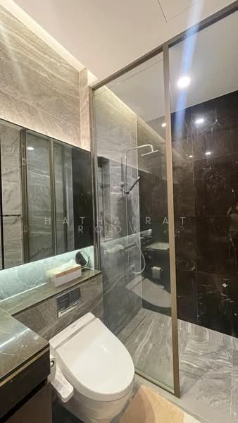 The Esse Sukhumvit 36, Bangkok, Soi Sukhumvit 36, Sukhumvit Road, Phra Kanong, Khlong Toei, Bangkok, 1 Bedroom, 38 sqm, Condo For Sale, by Hathairat  Rookphan  , 500196717 - DDproperty.com