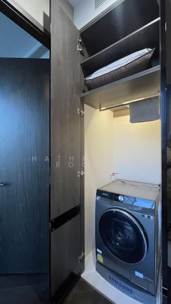 The Esse Sukhumvit 36 : ดิ เอส สุขุมวิท 36, กรุงเทพ, ซอยสุขุมวิท 36 ถนนสุขุมวิท, พระโขนง, คลองเตย, กรุงเทพ, 38 ตร.ม., คอนโด ขาย, โดย Hathairat  Rookphan  , 500196717 - DDproperty.com