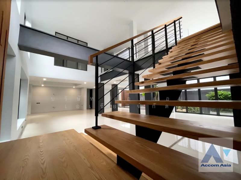 🔼AccomA🔽 Luxury Pool Villa in Sukhumvit 71 | Ideal for Home Office & Executive Residence, Bangkok, Phra Kanong Nua, Watthana, Bangkok, 5 Bedrooms, 700 sqm, Single Detached House For Sale, by บริษัท แอคคอม เอเซีย จำกัด, 500196722 - DDproperty.com