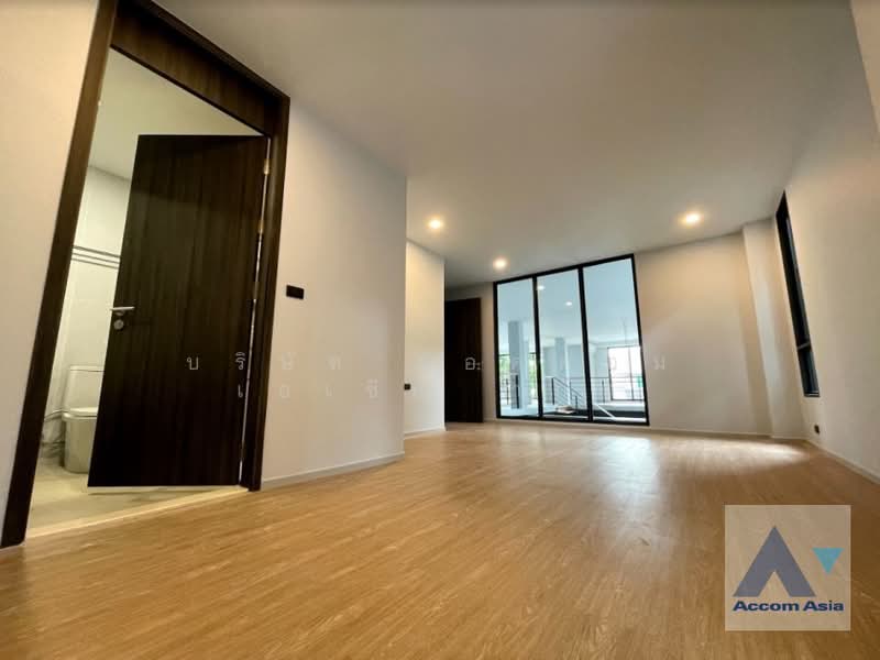 5 BR House for Sale and Rent in Sukhumvit, Bangkok, Bangkok, Phra Kanong Nua, Watthana, Bangkok, 5 Bedrooms, 700 sqm, Single Detached House For Sale, by บริษัท แอคคอม เอเซีย จำกัด, 500196722 - DDproperty.com