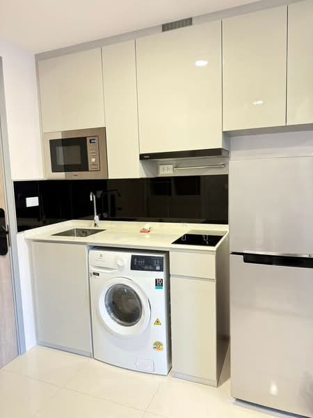 SOHO Bangkok Ratchada, Bangkok, 74 Pracha Rat Bamphen Rd, Huai Khwang, Huai Khwang, Bangkok, 1 Bedroom, 26 sqm, Condo For Rent, by Sutep Rodduaybun, 500196728 - DDproperty.com