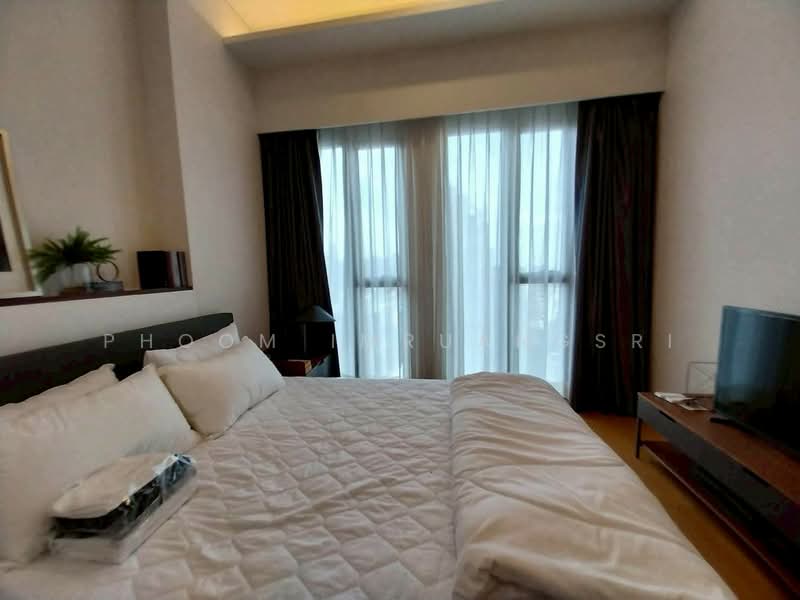 President Park Sukhumvit 24, Bangkok, 99 Sukhumvit 24 Alley, Khlongtoei Nua, Watthana, Bangkok, 3 Bedrooms, 260 sqm, Condo For Rent, by Phoom Imruangsri, 500196757 - DDproperty.com