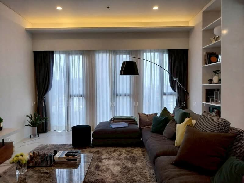 President Park Sukhumvit 24, Bangkok, 99 Sukhumvit 24 Alley, Khlongtoei Nua, Watthana, Bangkok, 3 Bedrooms, 260 sqm, Condo For Rent, by Phoom Imruangsri, 500196757 - DDproperty.com
