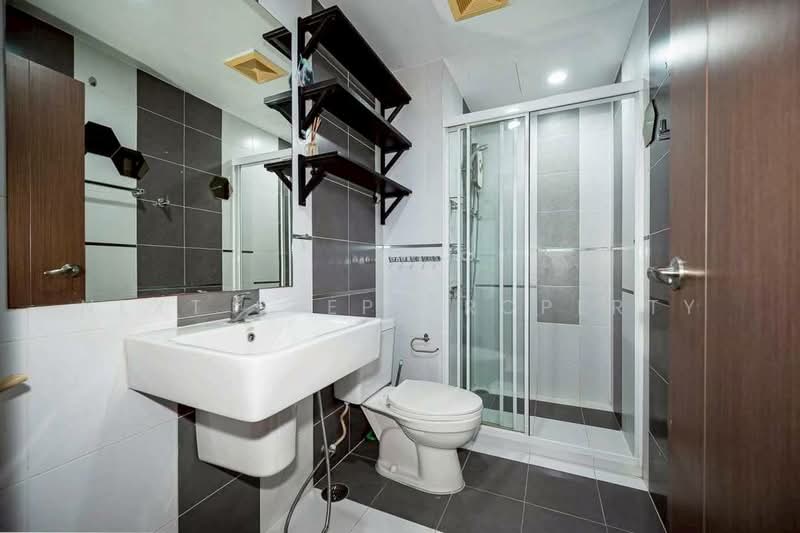 The Base Sukhumvit 77, Bangkok, 289 Sukhumvit 77 Road, Phra Kanong Nua, Watthana, Bangkok, 2 Bedrooms, 57 sqm, Condo For Rent, by Next step property, 500196771 - DDproperty.com