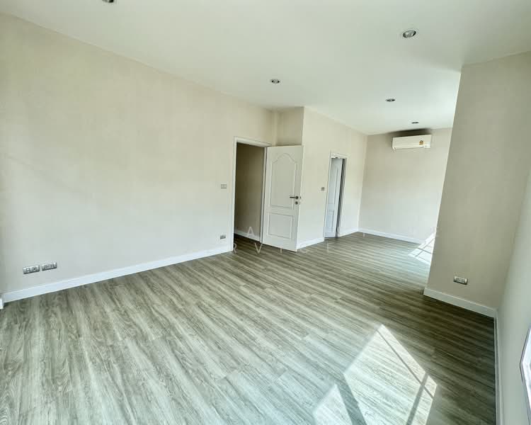 Perfect Place Ramintra - Wongwaen Phase 2, Bangkok, Sam Wa Tawan Tok, Khlong Sam Wa, Bangkok, 3 Bedrooms, 130 sqm, Single Detached House For Sale, by HOME Real Estate Service, 500196780 - DDproperty.com