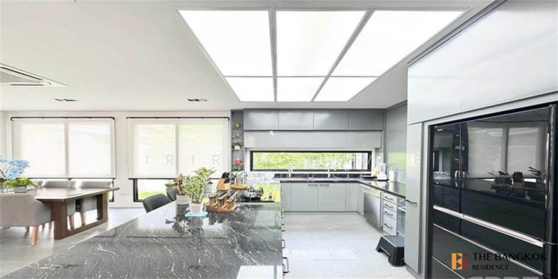 House Area Klongsan, Bangkok, Khlong Ton Sai, Khlong San, Bangkok, 6 Bedrooms, 530 sqm, Single Detached House For Sale, by Sirirut Havee Akehurst, 500196803 - DDproperty.com