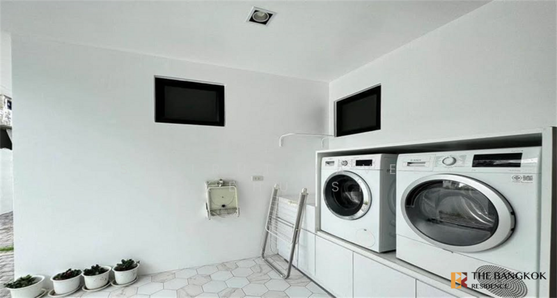 House Area Klongsan, Bangkok, Khlong Ton Sai, Khlong San, Bangkok, 6 Bedrooms, 530 sqm, Single Detached House For Sale, by Sirirut Havee Akehurst, 500196803 - DDproperty.com