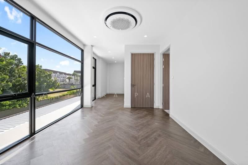 The Zenith, Bangkok, ซอย โรจนมิน, Wang Thonglang, Wang Thonglang, Bangkok, 3 Bedrooms, 400 sqm, Semi-Detached House (Twin House) For Rent, by Achiwara Panusan, 500196809 - DDproperty.com