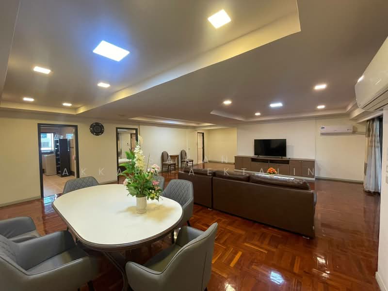 D.S. Tower 2 Sukhumvit 39, Bangkok, Soi Sukhumvit 39, Khlong Tan Nua, Watthana, Bangkok, 3 Bedrooms, 280 sqm, Condo For Rent, by Sakan Akkara-aektalin, 500196817 - DDproperty.com