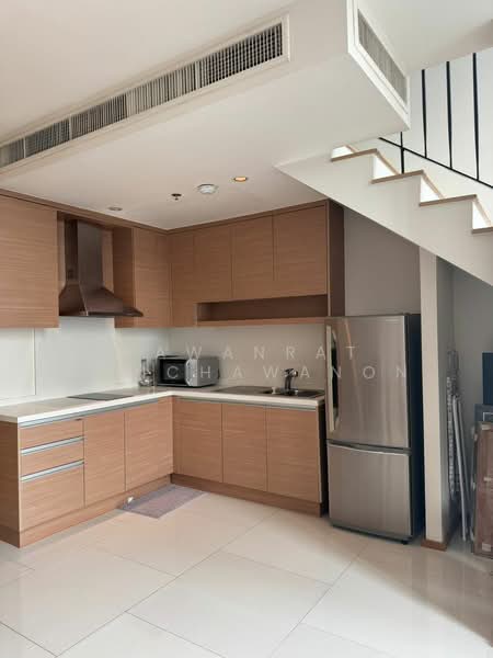 The Emporio Place, Bangkok, 93 Soi Sukhumvit 24, Sukhumvit Road, Khong Tan, Khlong Toei, Bangkok, 1 Bedroom, 90 sqm, Condo For Rent, by Pawanrat Panchawanon, 500196832 - DDproperty.com
