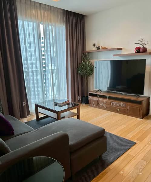 Siri Residence, Bangkok, 21 Soi Sukhumvit 24, Khong Tan, Khlong Toei, Bangkok, 2 Bedrooms, 70 sqm, Condo For Rent, by Pawanrat Panchawanon, 500196839 - DDproperty.com
