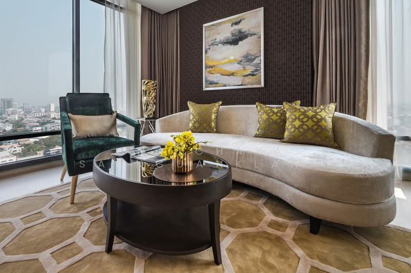 M Thonglor 10, Bangkok, 9 Soi Ekkamai 12, Ekkamai Road, Khlong Tan Nua, Watthana, Bangkok, 3 Bedrooms, 144 sqm, Condo For Rent, by Chatchaya Sa-Nguanklang, 500196848 - DDproperty.com