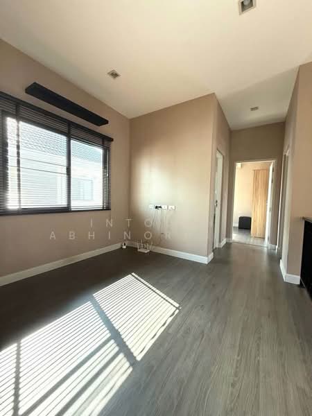 Bangkok Boulevard Srinakarin-Bangna, Samut Prakan, Nam Daeng-Bang Phli Road, Bang Kaeo, Bang Plee, Samut Prakan, 4 Bedrooms, 229 sqm, Single Detached House For Sale, by Intouch Abhinorasaeth, 500196885 - DDproperty.com