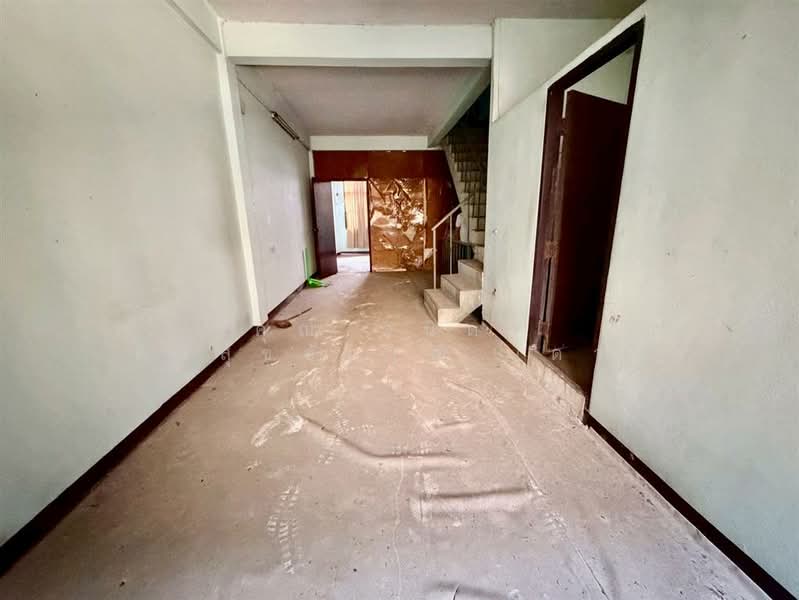 อาคารพาณิชย์ 3.5 ชั้น 11.4 ตร.ว. อาคารพาณิชย์ อยู่ในตลาดบางเขน ถนนพหลโยธิน, Bangkok, Sena Nikhom, Chatuchak, Bangkok, , 100 sqm, Shophouse For Sale, by คุณ วนิดา ศิริสุขชัยวุฒิ (ดา), 500196910 - DDproperty.com