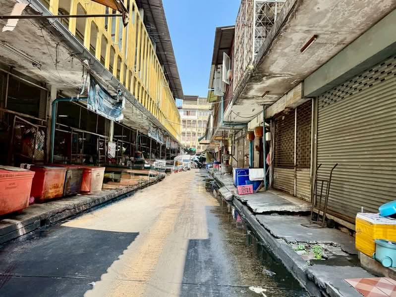 อาคารพาณิชย์ 3.5 ชั้น 11.4 ตร.ว. อาคารพาณิชย์ อยู่ในตลาดบางเขน ถนนพหลโยธิน, Bangkok, Sena Nikhom, Chatuchak, Bangkok, , 100 sqm, Shophouse For Sale, by คุณ วนิดา ศิริสุขชัยวุฒิ (ดา), 500196910 - DDproperty.com