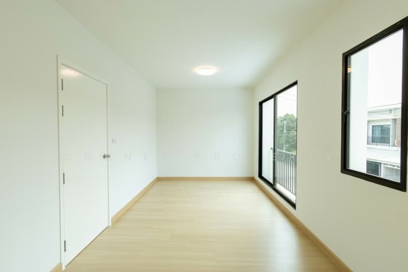 The Connect Suanluang-Onnut, Bangkok, Soi 67, Chalerm Phrakiat Rama 9 Road, Prawet, Prawet, Bangkok, 3 Bedrooms, 100 sqm, Townhouse For Sale, by Connex Property, 500196919 - DDproperty.com