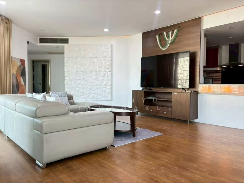 Watermark Chaophraya, Bangkok, Soi Charoennakorn 39-41, Charoennakorn Road, Bang Lam Phu Lang, Khlong San, Bangkok, 3 Bedrooms, 170 sqm, Condo For Rent, by Wathanyu  Withanakul, 500196937 - DDproperty.com