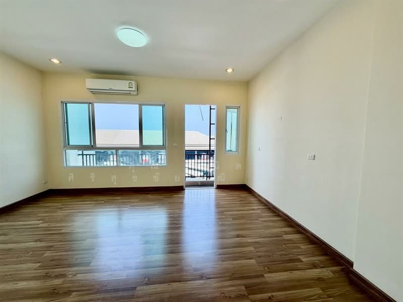โครงการพรีเมี่ยม เพลส9 (Premium Place9), Bangkok, Lat Phrao, Lat Phrao, Bangkok, 4 Bedrooms, 130 sqm, Townhouse For Sale, by คุณ วนิดา ศิริสุขชัยวุฒิ (ดา), 500196938 - DDproperty.com