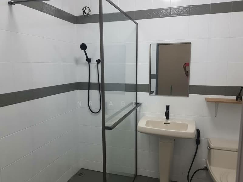 2-story Townhouse Soi Mee Namjai, Chokchai 4, Bangkok, Lat Phrao, Lat Phrao, Bangkok, 2 Bedrooms, 90 sqm, Townhouse For Rent, by NR AGENT, 500196972 - DDproperty.com