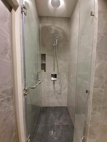 28 Chidlom, Bangkok, 28 Chit Lom Alley, Lumphini, Pathum Wan, Bangkok, 1 Bedroom, 51 sqm, Condo For Rent, by Sutavee Chonlabud, 500197001 - DDproperty.com