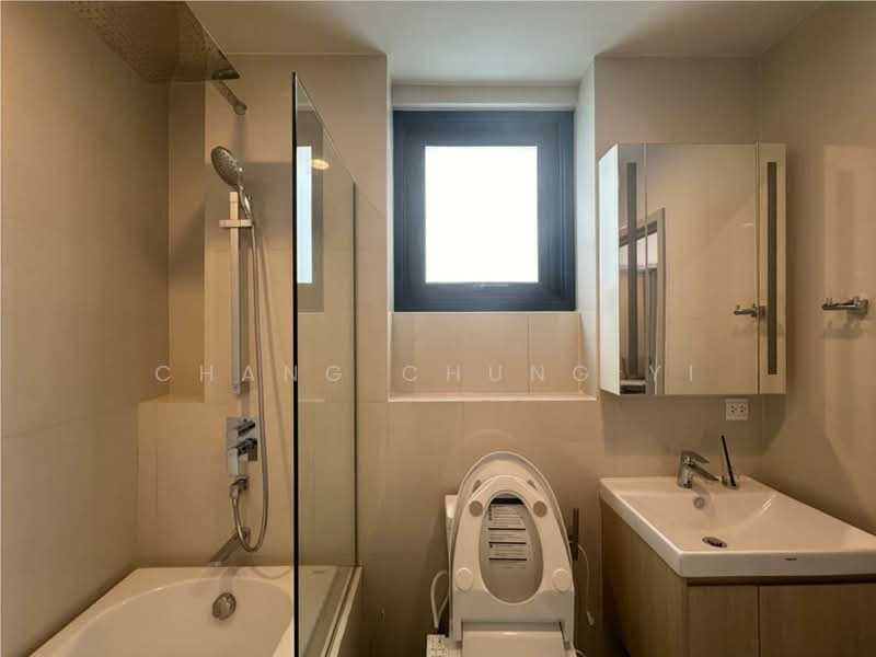 Oka Haus Sukhumvit 36, Bangkok, 3399 Rama 4 Road, Khong Tan, Khlong Toei, Bangkok, 2 Bedrooms, 50 sqm, Condo For Rent, by CHANG CHUNG YI, 500197006 - DDproperty.com