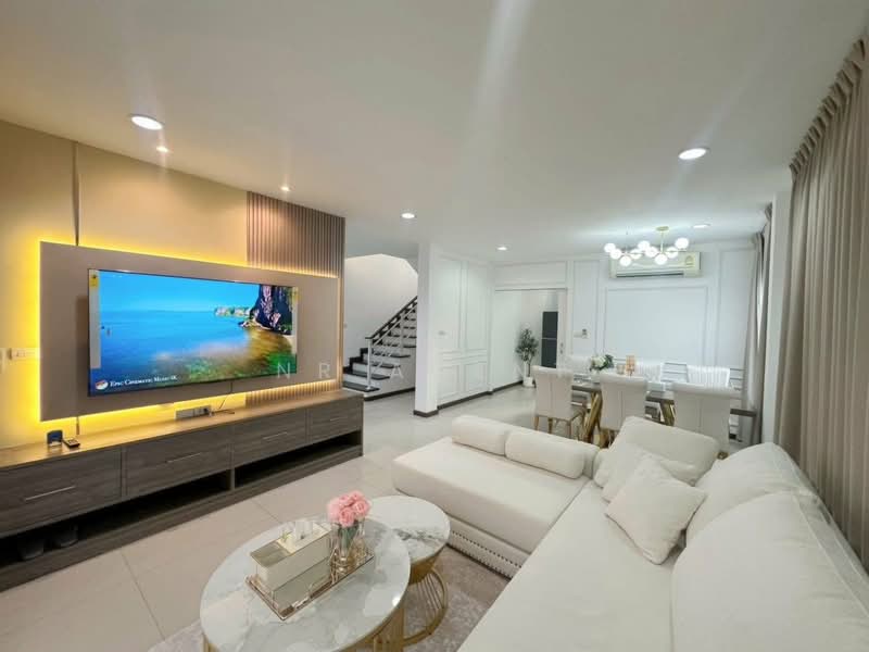 Suetrong Cozy Bangbuathong-340, Nonthaburi, Lahan, Bang Bua Thong, Nonthaburi, 4 Bedrooms, 140 sqm, Townhouse For Sale, by NR AGENT, 500197015 - DDproperty.com