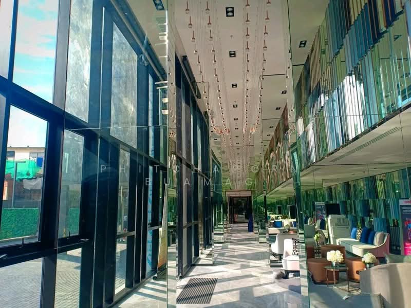 The Privacy Thaphra Interchange, Bangkok, 11 Soi Charan Sanitwong 1, Wat Tha Pra, Bangkok Yai, Bangkok, 2 Bedrooms, 60 sqm, Condo For Sale, by Phitchaporn Buamag, 500197051 - DDproperty.com