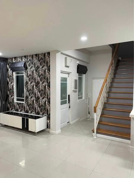 Manthana Rama 9-Srinakarin : มัณฑนา พระราม 9-ศรีนครินทร์, กรุงเทพ, 50 ถนนกรุงเทพกรีฑา, หัวหมาก, บางกะปิ, กรุงเทพ, 326 ตร.ม., บ้านเดี่ยว ให้เช่า, โดย Phitchaporn Buamag, 500197053 - DDproperty.com