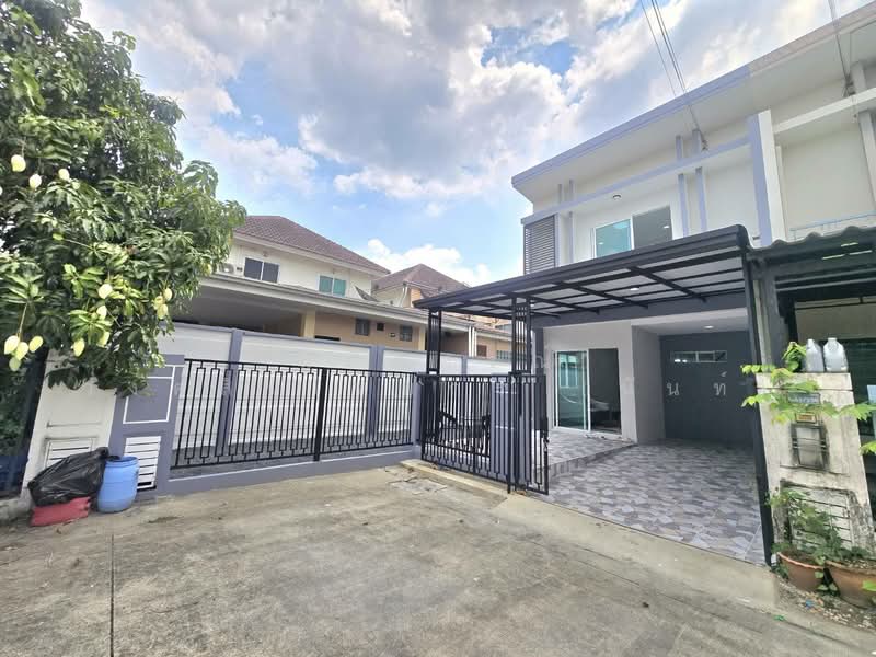 Pruksa Town Nexts Ramindra-Wongwaen : พฤกษาทาวน์ เน็กซ์ รามอินทรา-วงแหวนฯ, กรุงเทพ, ถนนพระยาสุเรนทร์, บางชัน, คลองสามวา, กรุงเทพ, 100 ตร.ม., ทาวน์เฮ้าส์ ขาย, โดย นภัสศรณ์ วงศ์สินไทยกร (นันท์), 500197069 - DDproperty.com