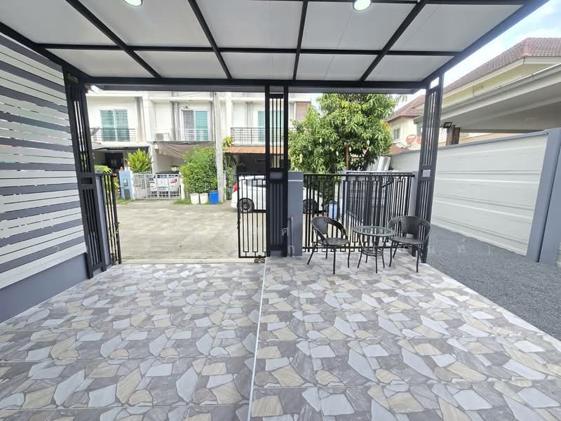 Pruksa Town Nexts Ramindra-Wongwaen : พฤกษาทาวน์ เน็กซ์ รามอินทรา-วงแหวนฯ, กรุงเทพ, ถนนพระยาสุเรนทร์, บางชัน, คลองสามวา, กรุงเทพ, 100 ตร.ม., ทาวน์เฮ้าส์ ขาย, โดย นภัสศรณ์ วงศ์สินไทยกร (นันท์), 500197069 - DDproperty.com