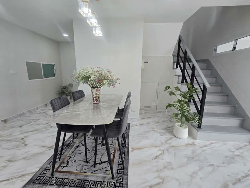 Pruksa Town Nexts Ramindra-Wongwaen, Bangkok, Phraya Suren Road, Bang Chun, Khlong Sam Wa, Bangkok, 4 Bedrooms, 100 sqm, Townhouse For Sale, by นภัสศรณ์ วงศ์สินไทยกร (นันท์), 500197069 - DDproperty.com