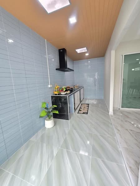 Pruksa Town Nexts Ramindra-Wongwaen : พฤกษาทาวน์ เน็กซ์ รามอินทรา-วงแหวนฯ, กรุงเทพ, ถนนพระยาสุเรนทร์, บางชัน, คลองสามวา, กรุงเทพ, 100 ตร.ม., ทาวน์เฮ้าส์ ขาย, โดย นภัสศรณ์ วงศ์สินไทยกร (นันท์), 500197069 - DDproperty.com