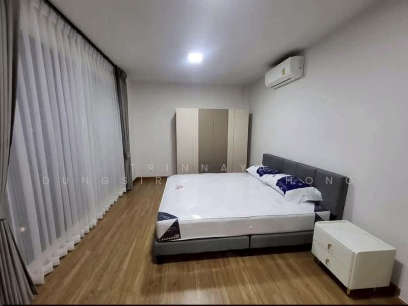 Baan Klang Muang Ramintra 83 Station, Bangkok, 16 Kanchanaphisek Road, Ram Inthra, Khan Na Yao, Bangkok, 4 Bedrooms, 218 sqm, Townhouse For Rent, by Trinnaya Dungsirisangthong, 500197090 - DDproperty.com