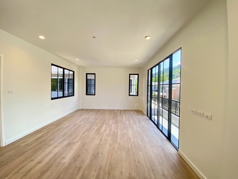 Crown Estate Dulwich Road, Phuket, Ko Kaeo, Muang Phuket, Phuket, 4 Bedrooms, 276 sqm, Single Detached House For Sale, by Prattana Parainkitpaisal, 500197102 - DDproperty.com