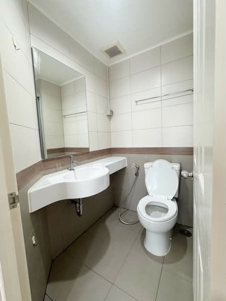 Lumpini Park Pinklao, Bangkok, 618 Boromarajonani Road, Bang Bamru, Bang Phlat, Bangkok, 1 Bedroom, 28 sqm, Condo For Sale, by Homemark, 500197116 - DDproperty.com