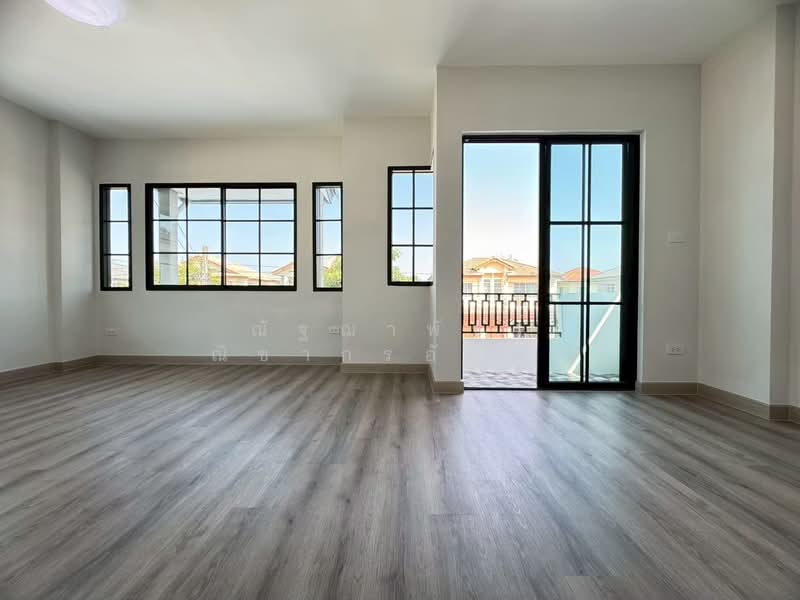 Chaiyapruek 2 Suwinthawong Khumklao : ชัยพฤกษ์ 2 สุวินทวงศ์ คุ้มเกล้า, กรุงเทพ, ถนนคุ้มเกล้า, แสนแสบ, มีนบุรี, กรุงเทพ, 200 ตร.ม., บ้านเดี่ยว ขาย, โดย ณัฐฌาพัชร์ ณิชากรอัมพร, 500197120 - DDproperty.com