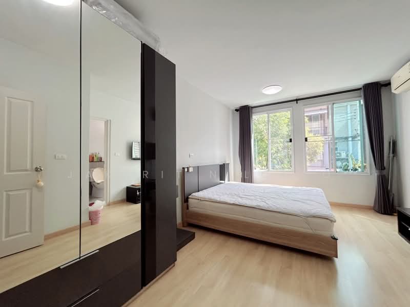 Areeya Daily Kaset-Nawamintr : อารียา เดลี่ เกษตร-นวมินทร์, กรุงเทพ, ถนนลาดปลาเค้า, จรเข้บัว, ลาดพร้าว, กรุงเทพ, 160 ตร.ม., ทาวน์เฮ้าส์ ขาย, โดย Jakkrit Nilchoo, 500197140 - DDproperty.com