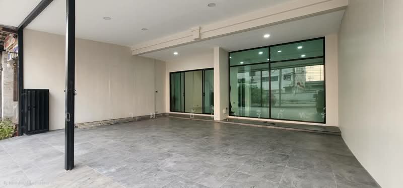 ขาย - บ้านปริญ รามอินทรา-วัชรพล, กรุงเทพ