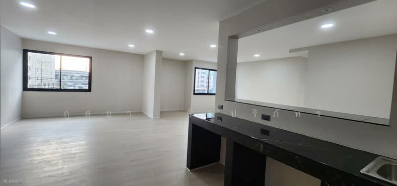 Baan Parinya Ramintra-Watcharapol, Bangkok, วัชรพล, Tha Rang, Bang Khen, Bangkok, 4 Bedrooms, 268 sqm, Townhouse For Sale, by ภูสยาม ธัญปริภัทร์, 500197185 - DDproperty.com