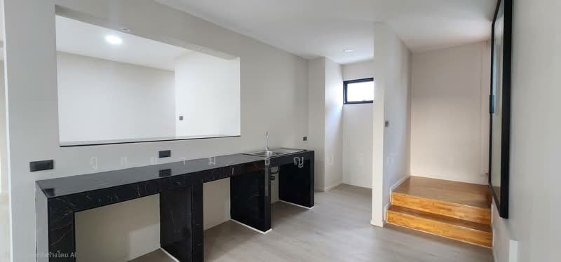 Baan Parinya Ramintra-Watcharapol, Bangkok, วัชรพล, Tha Rang, Bang Khen, Bangkok, 4 Bedrooms, 268 sqm, Townhouse For Sale, by ภูสยาม ธัญปริภัทร์, 500197185 - DDproperty.com