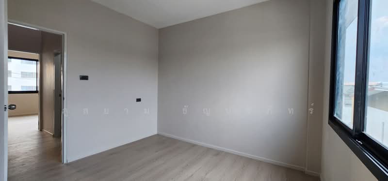 ขาย - บ้านปริญ รามอินทรา-วัชรพล, กรุงเทพ