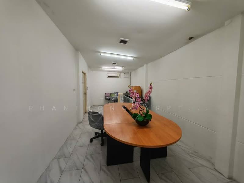 Office for Rent, Ladprao 87, 400 sq.m., 101 sq.wa., Bangkok, Khlong Chaokhun Sing, Wang Thonglang, Bangkok, , 400 sqm, Office Space For Rent, by Tida phanthonglarptawee, 500197190 - DDproperty.com