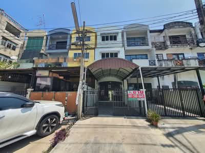 ขาย - ทาวน์โฮม 3 ชั้น รีโนเวทใหม่ทั้งหลัง บรมราชชนนี 119 | 4 ห้องนอน 3 ห้องน้ำ เพดานสูง บ้านไม่ร้อน โครงสร, กรุงเทพ