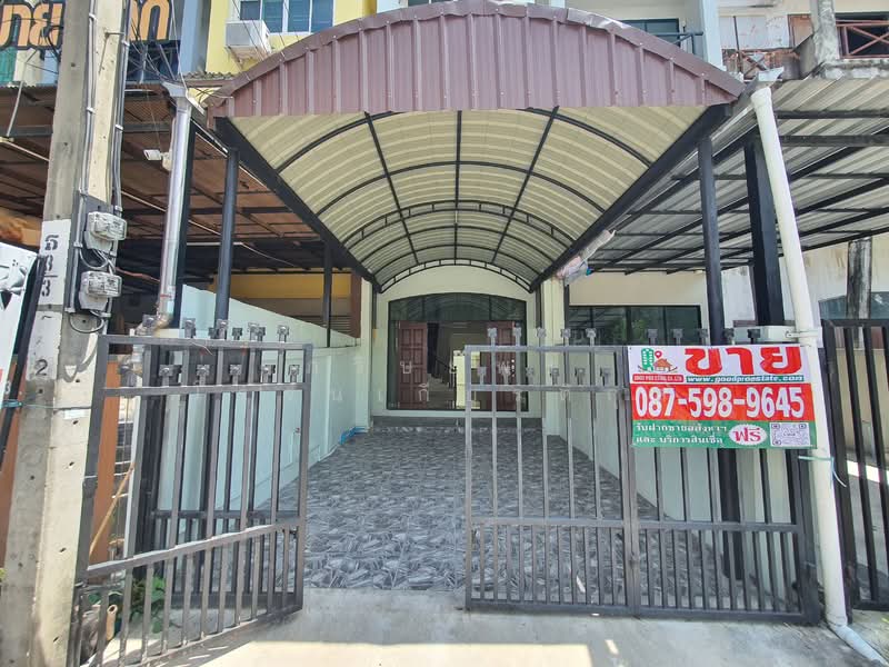 ทาวน์โฮม 3 ชั้น รีโนเวทใหม่ทั้งหลัง บรมราชชนนี 119 | 4 ห้องนอน 3 ห้องน้ำ เพดานสูง บ้านไม่ร้อน โครงสร, กรุงเทพ, บรมราชชนนี, ศาลาธรรมสพน์, ทวีวัฒนา, กรุงเทพ, 150 ตร.ม., ทาวน์เฮ้าส์ ขาย, โดย ภวิษย์พร โรจนเกียรติกุล, 500197217 - DDproperty.com