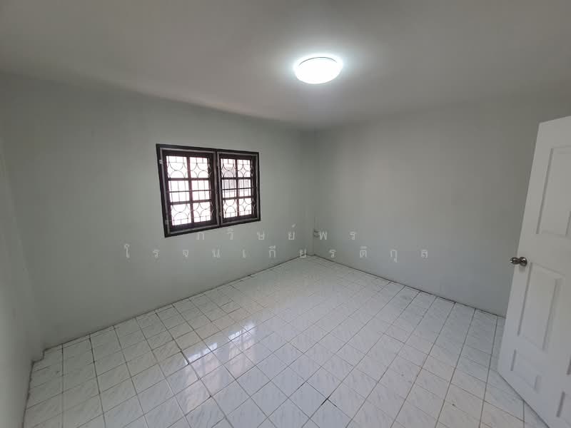 ทาวน์โฮม 3 ชั้น รีโนเวทใหม่ทั้งหลัง บรมราชชนนี 119 | 4 ห้องนอน 3 ห้องน้ำ เพดานสูง บ้านไม่ร้อน โครงสร, กรุงเทพ, บรมราชชนนี, ศาลาธรรมสพน์, ทวีวัฒนา, กรุงเทพ, 150 ตร.ม., ทาวน์เฮ้าส์ ขาย, โดย ภวิษย์พร โรจนเกียรติกุล, 500197217 - DDproperty.com