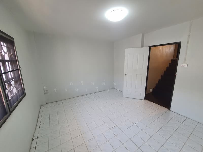 ทาวน์โฮม 3 ชั้น รีโนเวทใหม่ทั้งหลัง บรมราชชนนี 119 | 4 ห้องนอน 3 ห้องน้ำ เพดานสูง บ้านไม่ร้อน โครงสร, กรุงเทพ, บรมราชชนนี, ศาลาธรรมสพน์, ทวีวัฒนา, กรุงเทพ, 150 ตร.ม., ทาวน์เฮ้าส์ ขาย, โดย ภวิษย์พร โรจนเกียรติกุล, 500197217 - DDproperty.com