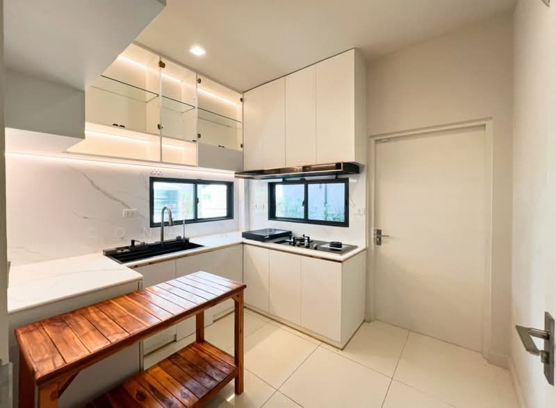 Bangkok Boulevard Donmueang-Chaengwattana, Bangkok, Nawong Pracha Phatthana Road, Si Khan, Don Mueang, Bangkok, 4 Bedrooms, 231 sqm, Single Detached House For Rent, by Connex Property, 500197261 - DDproperty.com
