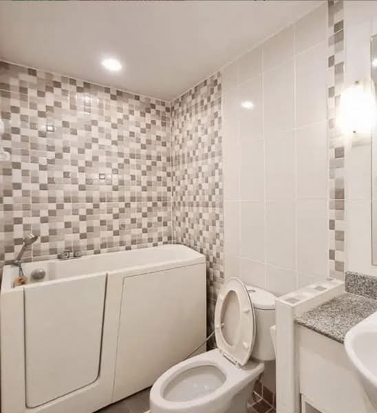 Baan Siri Sathorn Suanplu, Bangkok, 33 Nanglinchi, Thung Maha Mek, Sathon, Bangkok, 2 Bedrooms, 75 sqm, Condo For Rent, by Connex Property, 500197263 - DDproperty.com