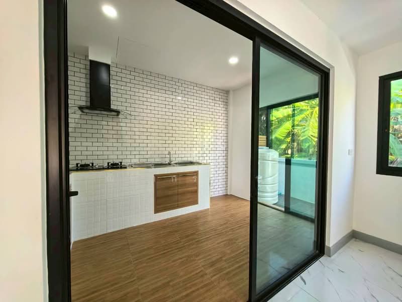 หมู่บ้านชัยพฤกษ์1 ถ.คุ้มเกล้า12, กรุงเทพ, คุ้มเกล้า, ลำปลาทิว, ลาดกระบัง, กรุงเทพ, 200 ตร.ม., บ้านเดี่ยว ขาย, โดย ณัฐฌาพัชร์ ณิชากรอัมพร, 500197294 - DDproperty.com